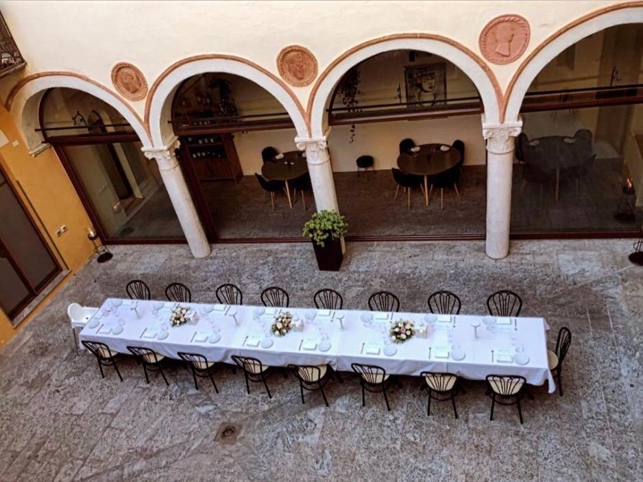 Locanda Torriani Aparthotel Cremona Exterior photo